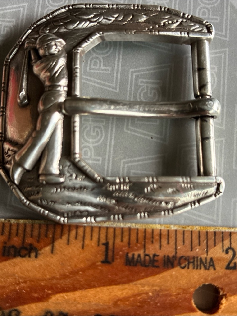 Men's Silver Golf Golfer Belt Buckle - Classic Metal Finish